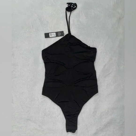 NWT Fashion Nova Cut Out Bodysuit - Picture 4 of 5